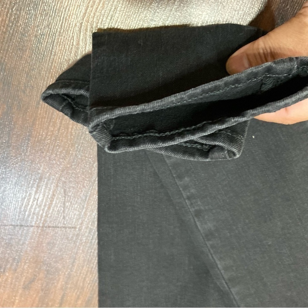 LEVIS 721 High Rise  Skinny Jeans in like new condition size 28 - Picture 7 of 16